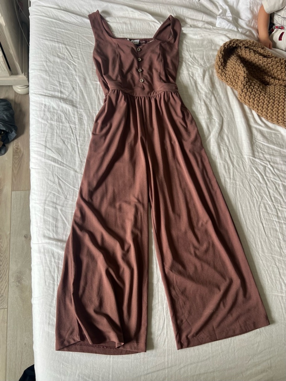 Versona Mauve Brown Wide-Leg Sleeveless Jumpsuit